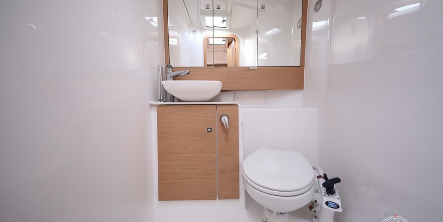 Dufour 430 Grand Large