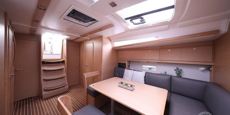 Dufour 430 Grand Large