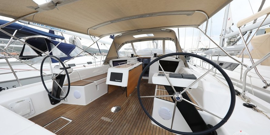 Dufour 430 Grand Large