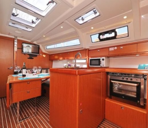 Bavaria 37 Cruiser