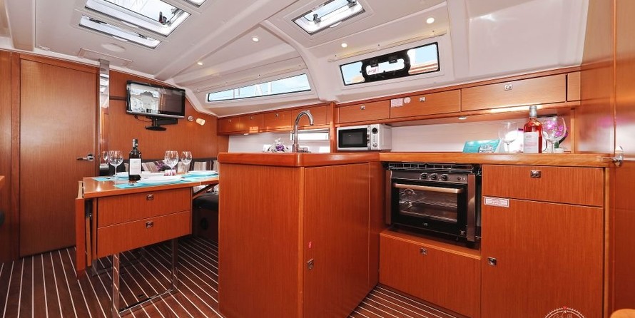 Bavaria 37 Cruiser