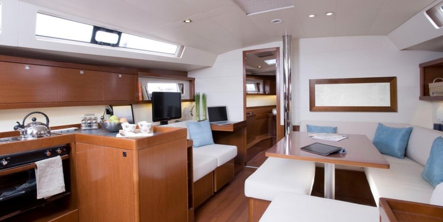 Beneteau Oceanis 45
