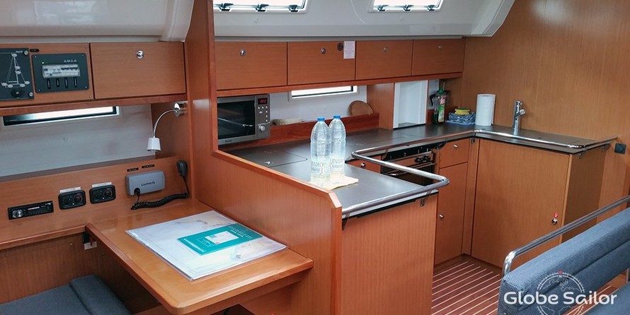 Bavaria Cruiser 50
