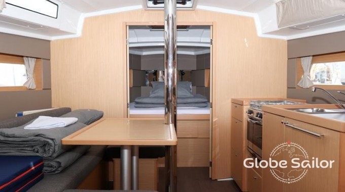 Beneteau Oceanis 38.1