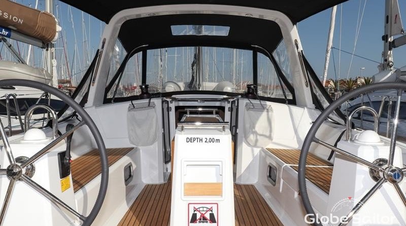 Beneteau Oceanis 38.1