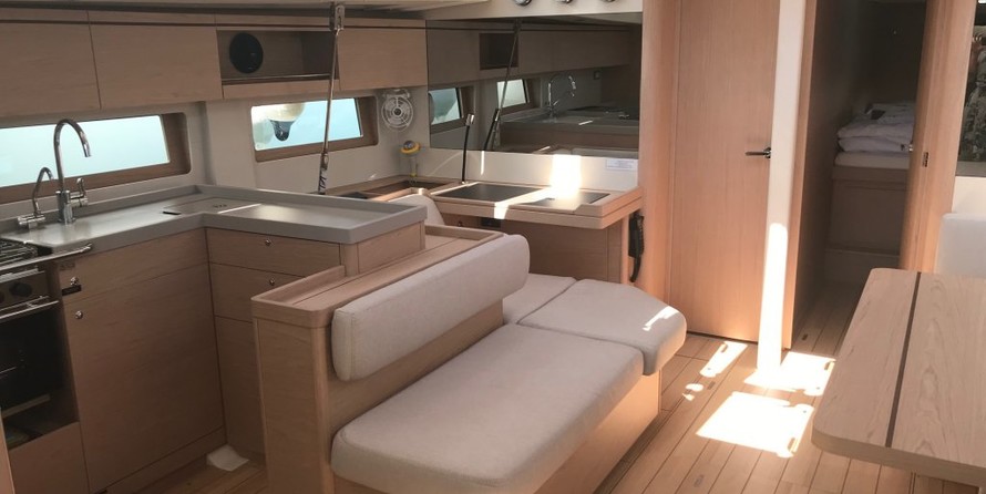 Beneteau Oceanis 51.1