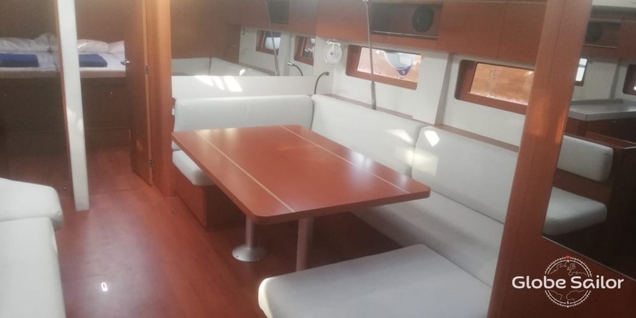 Beneteau Oceanis 51.1