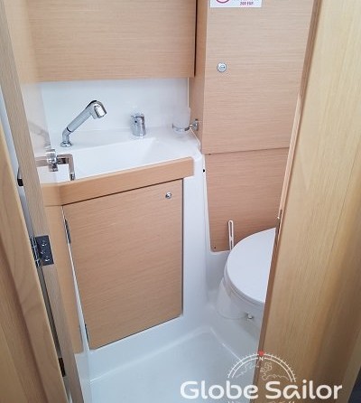 Beneteau Oceanis 35.1