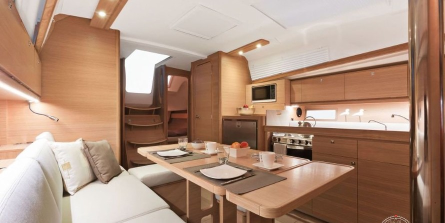 Dufour 382 Grand Large