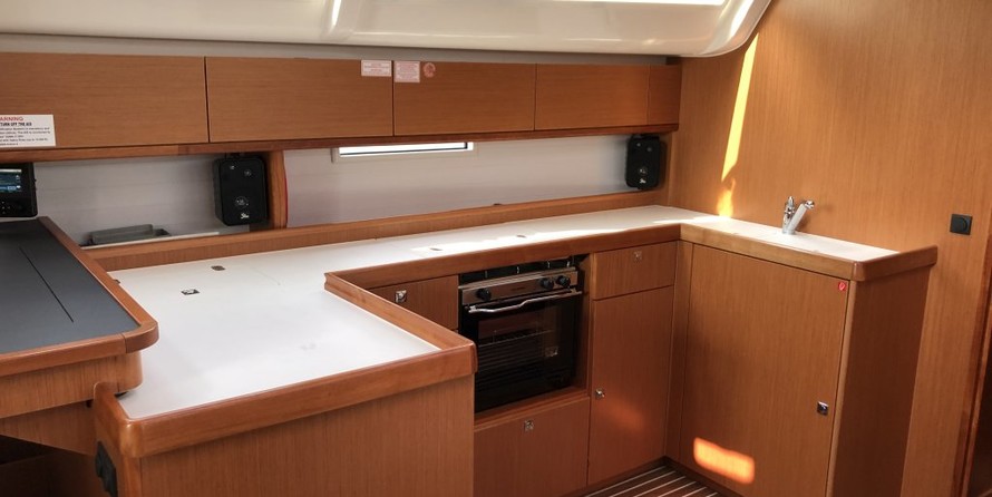 Bavaria Cruiser 51