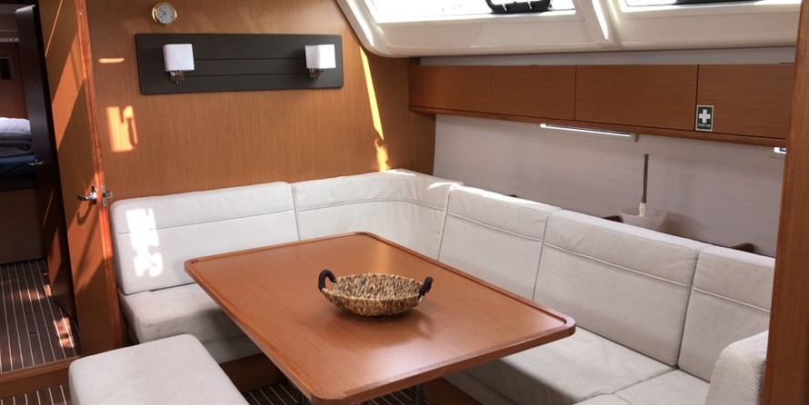 Bavaria Cruiser 51