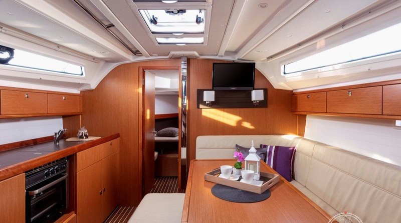 Bavaria Cruiser 41