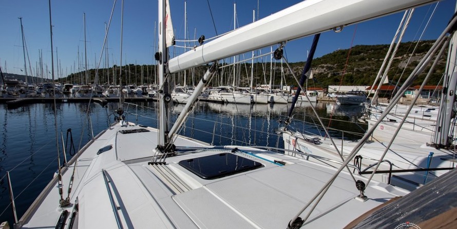 Elan Impression 45