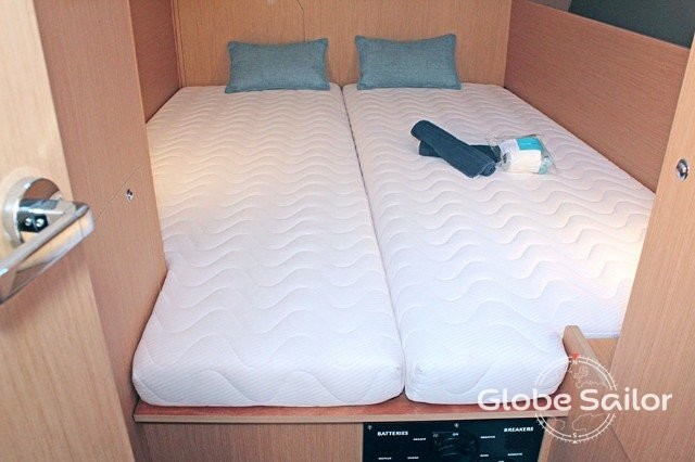 Beneteau Oceanis 38.1