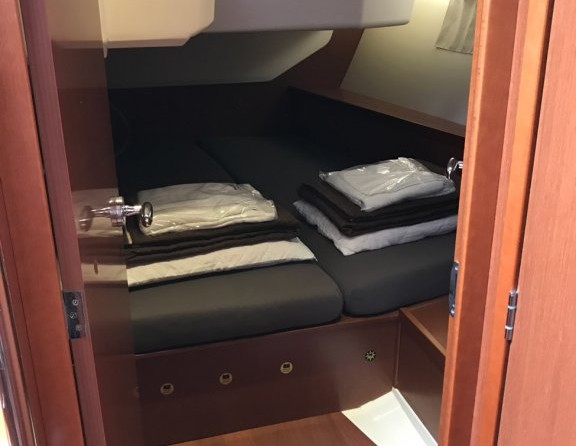 Beneteau Oceanis 45