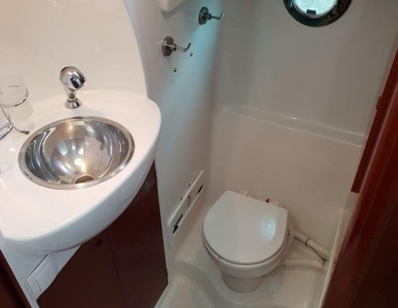 Beneteau Swift Trawler 42