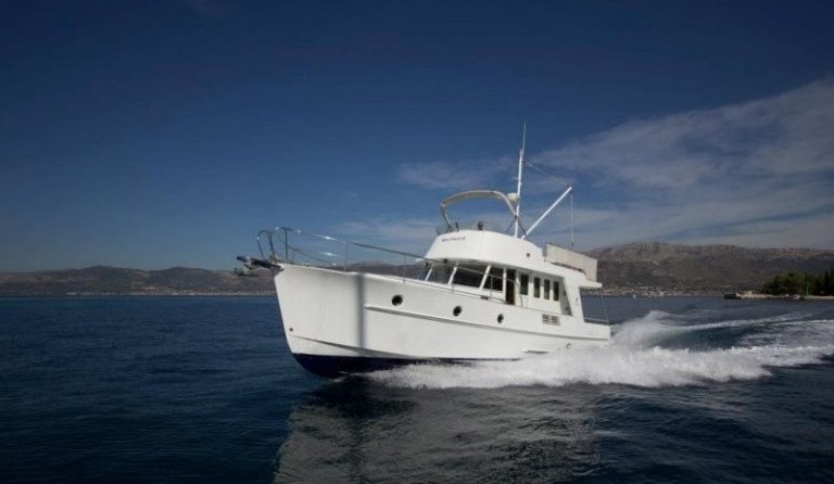 Beneteau Swift Trawler 42