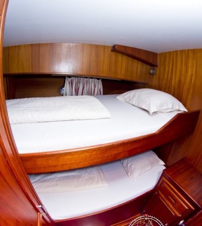 Staryacht 1670