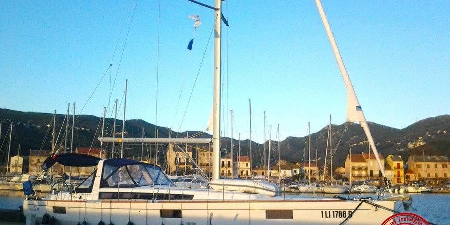 Beneteau Oceanis 48