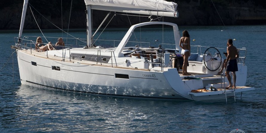 Beneteau Oceanis 48