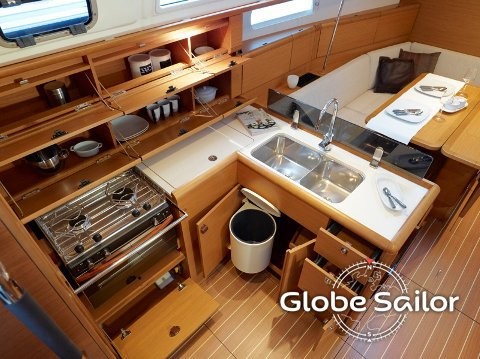 Jeanneau Sun Odyssey 379