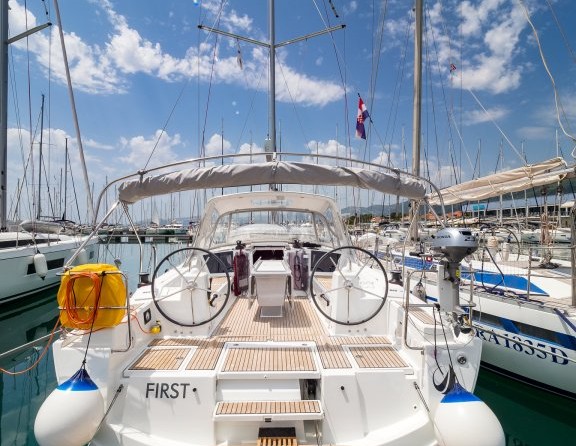 Beneteau Oceanis 41.1