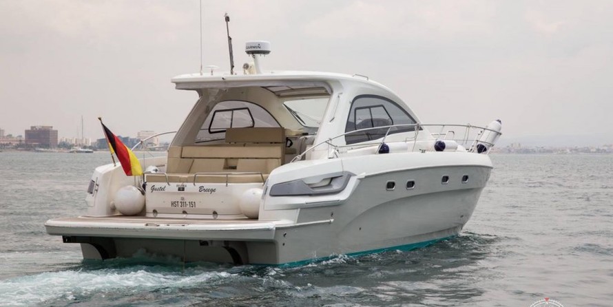 Bavaria 43 HT Sport