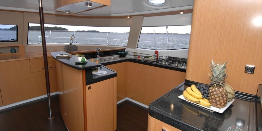 Fountaine Pajot Salina 48