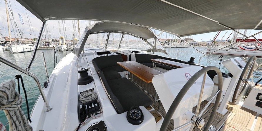 Hanse 508