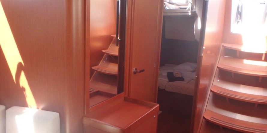 Beneteau Oceanis 41.1