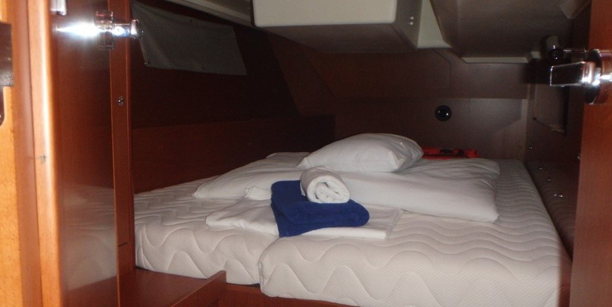 Beneteau Oceanis 41.1