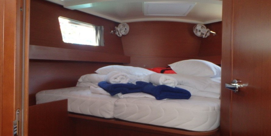 Beneteau Oceanis 41.1