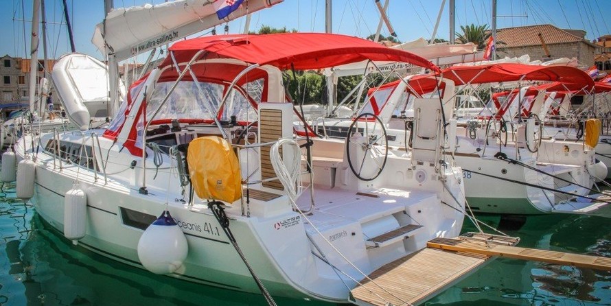 Beneteau Oceanis 41.1