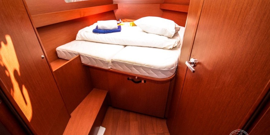 Beneteau Oceanis 41.1