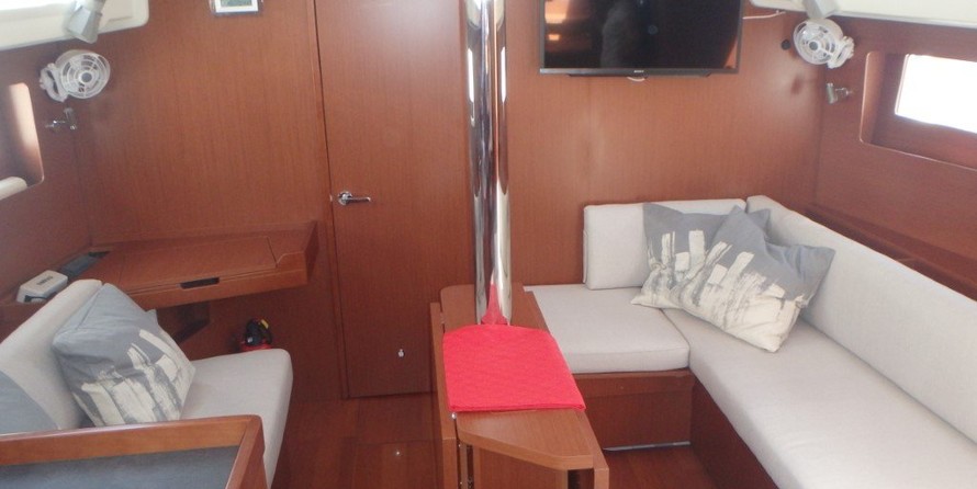 Beneteau Oceanis 41.1