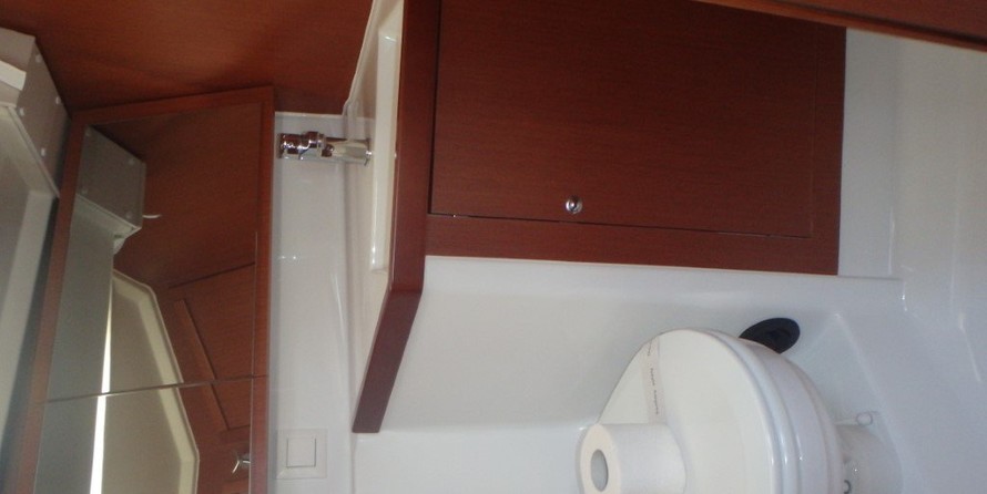 Beneteau Oceanis 41.1