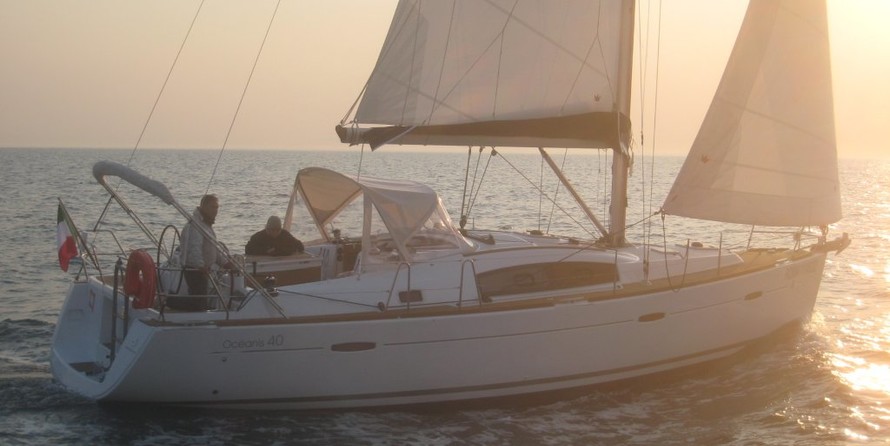 Beneteau Oceanis 40