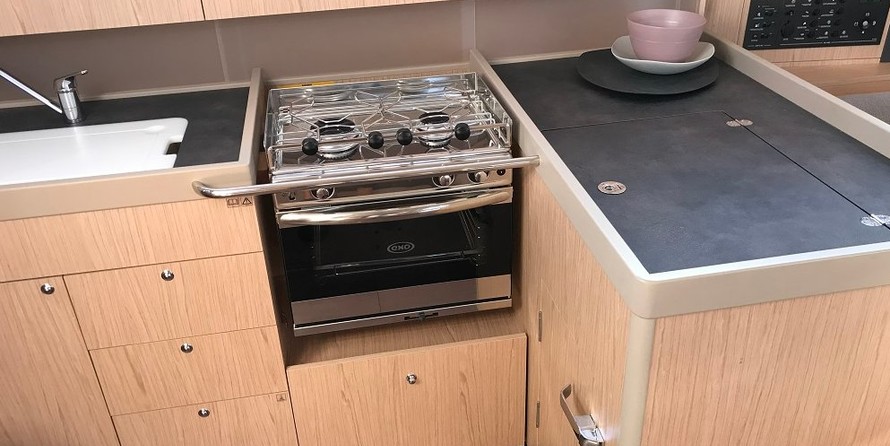 Beneteau Oceanis 41.1