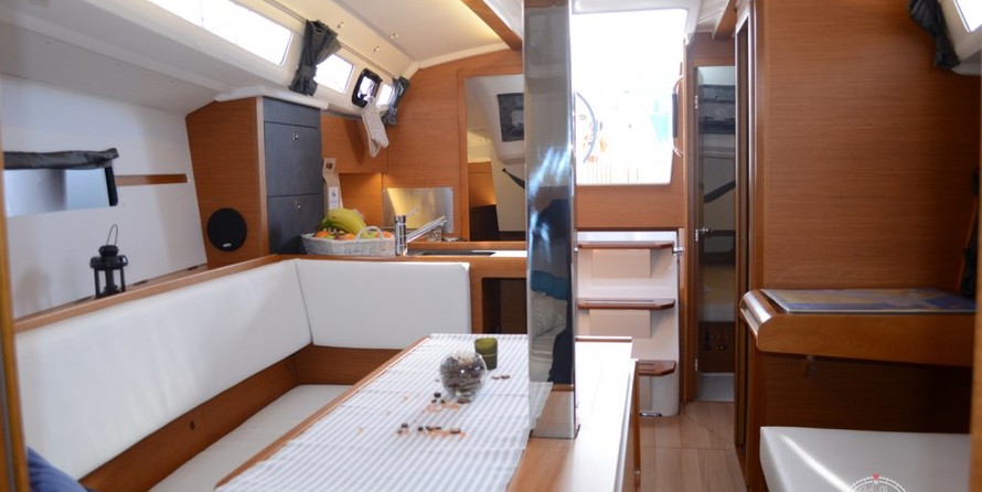 Jeanneau Sun Odyssey 349