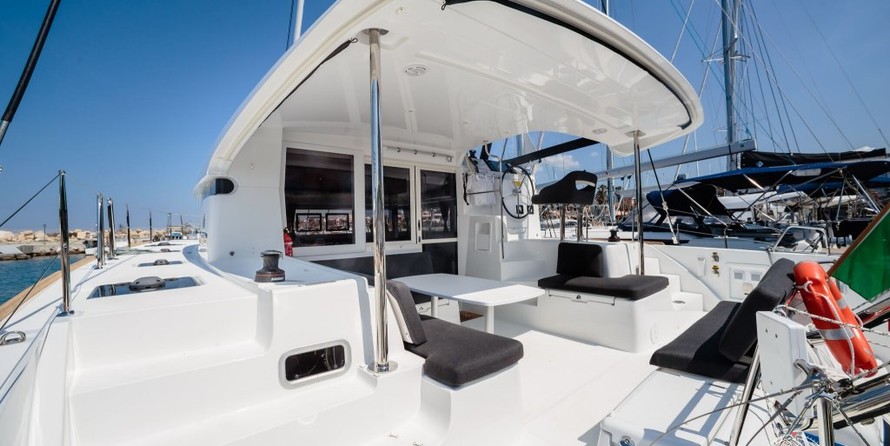 Lagoon 40