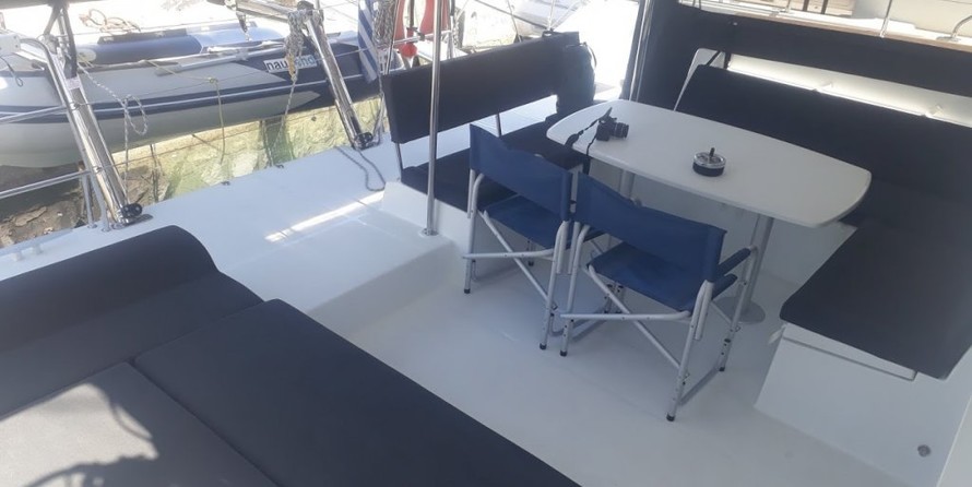 Lagoon 450 F