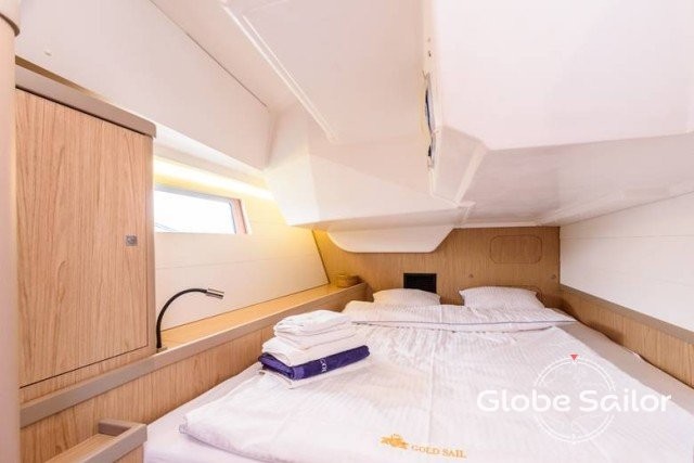 Beneteau Oceanis 48