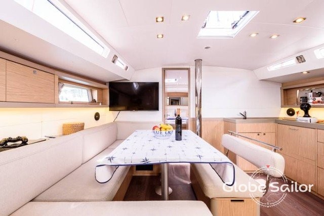 Beneteau Oceanis 48