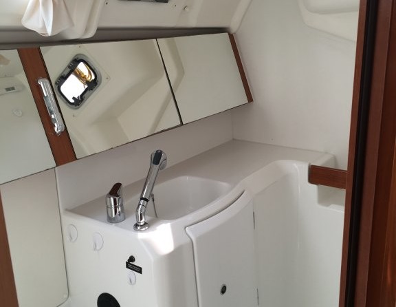 Beneteau Oceanis 34