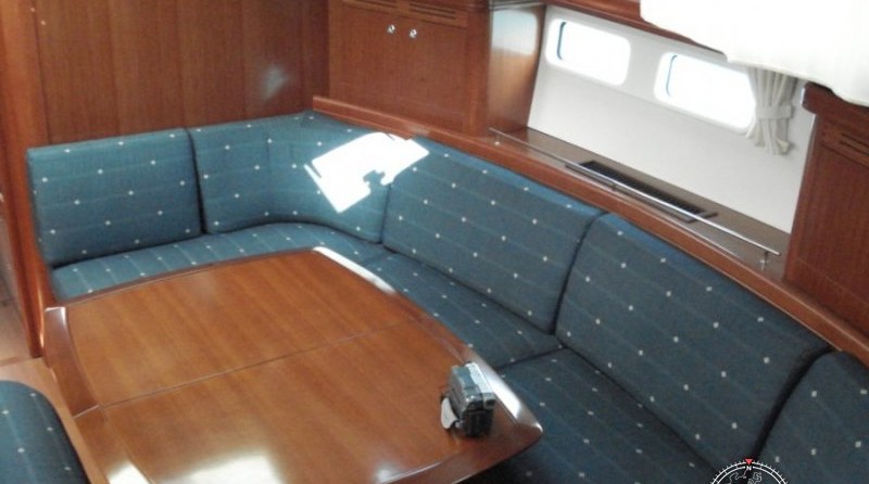 Beneteau Oceanis 523