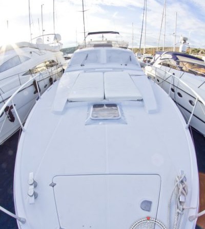 Ferretti 52
