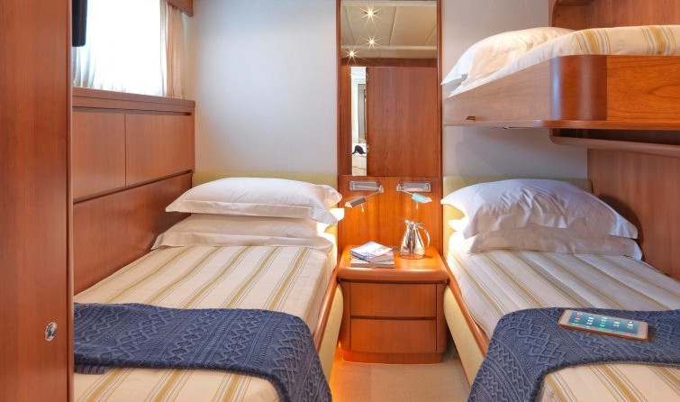 Falcon Yachts Martina