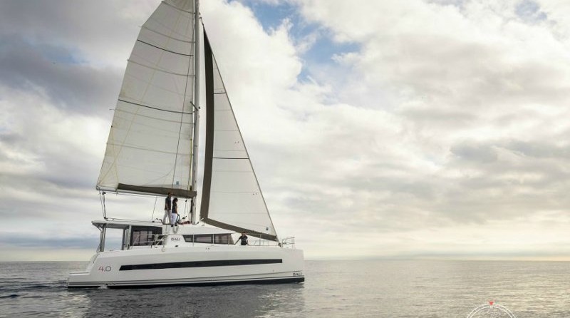 Bali catamarans 4.0 lounge
