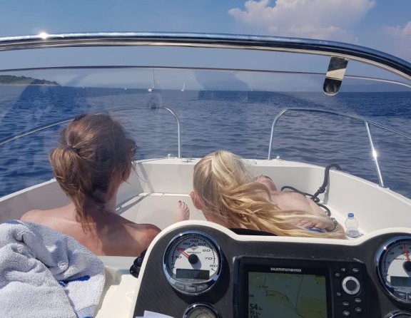 Quicksilver Activ 605 Open