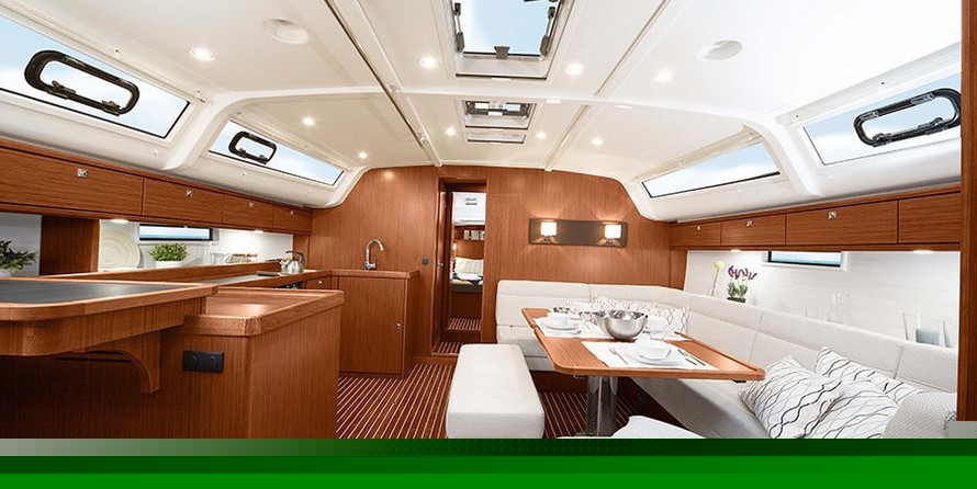 Bavaria Cruiser 51